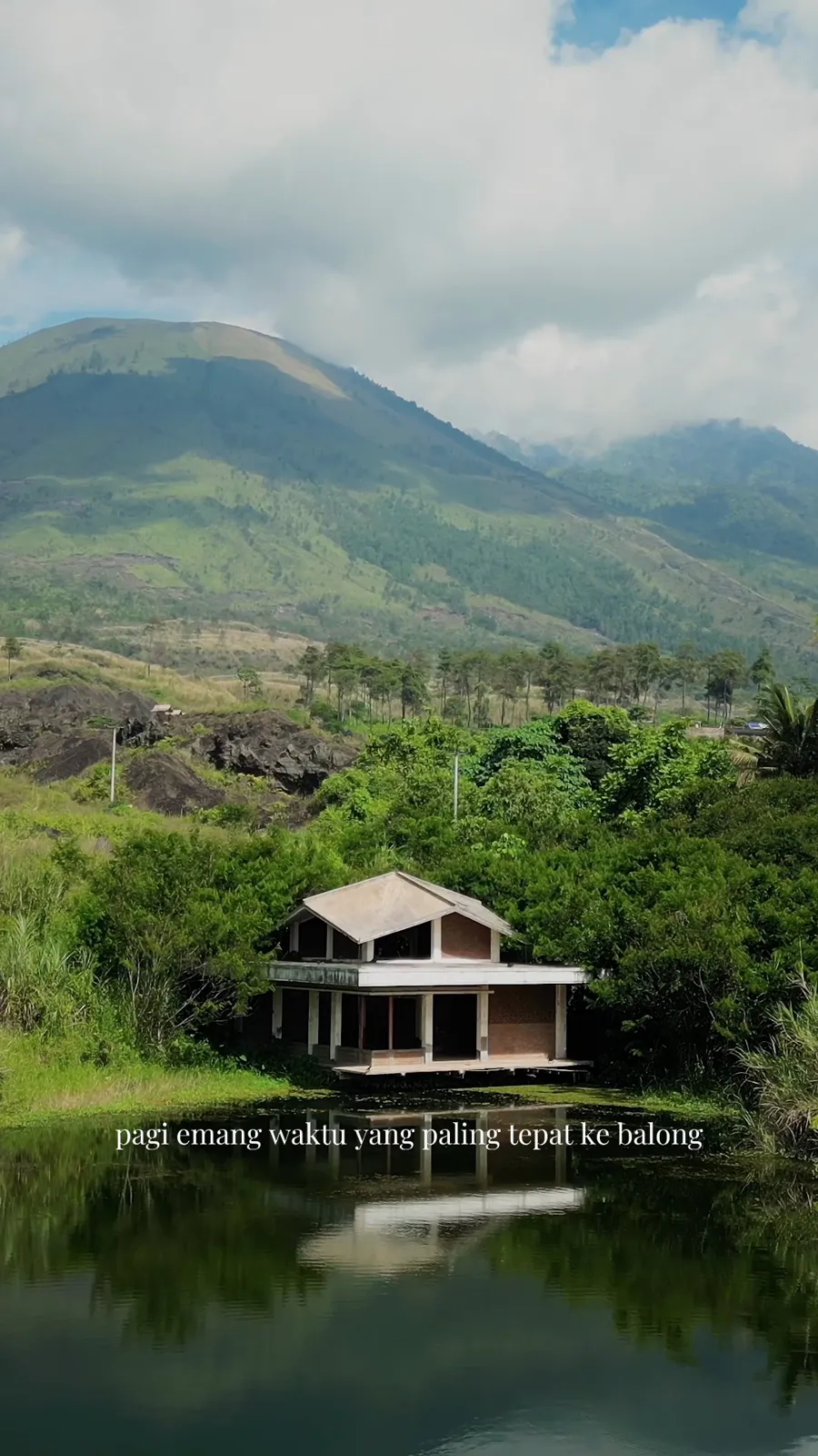 Cuplikan video Pagi di Balong
